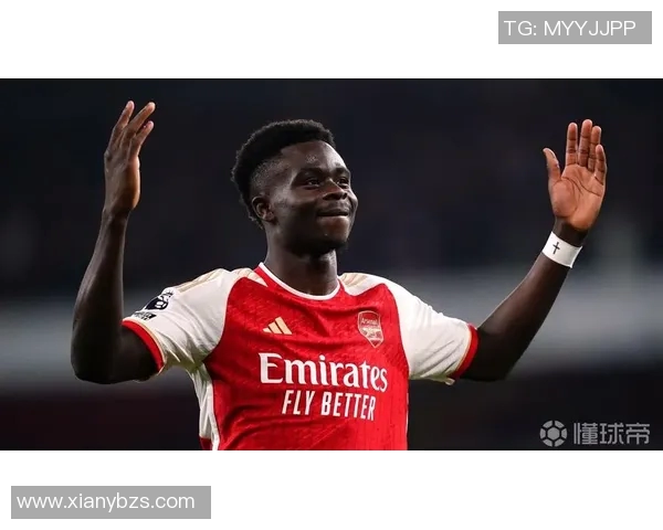 萨卡的崛起与成长之路：从青训小将到英超明星的奋斗历程